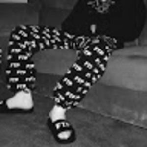 Meet your Posher, Yvngharakiri!